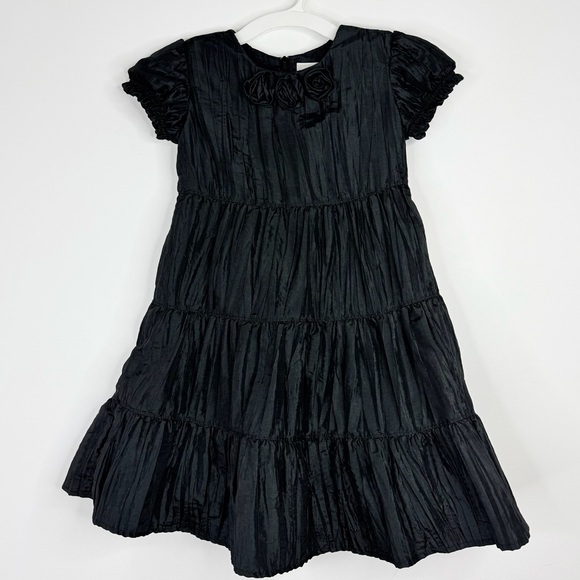 Hanna Andersson Other - Hanna Andersson Girl's Fancy Special‎ Occasion Black Crinkly Dress w/Rosettes